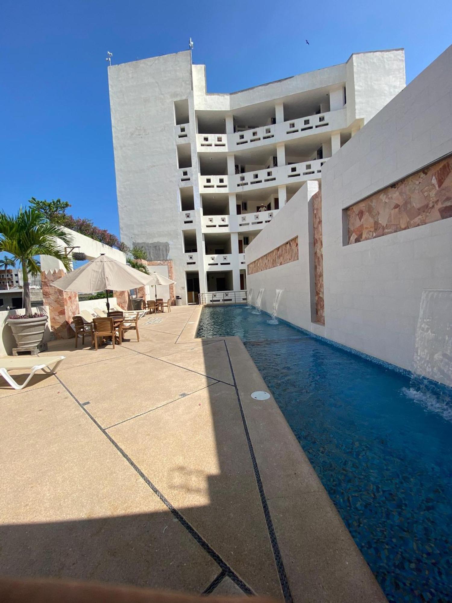 Amparo Resort 洛斯阿亚拉 外观 照片